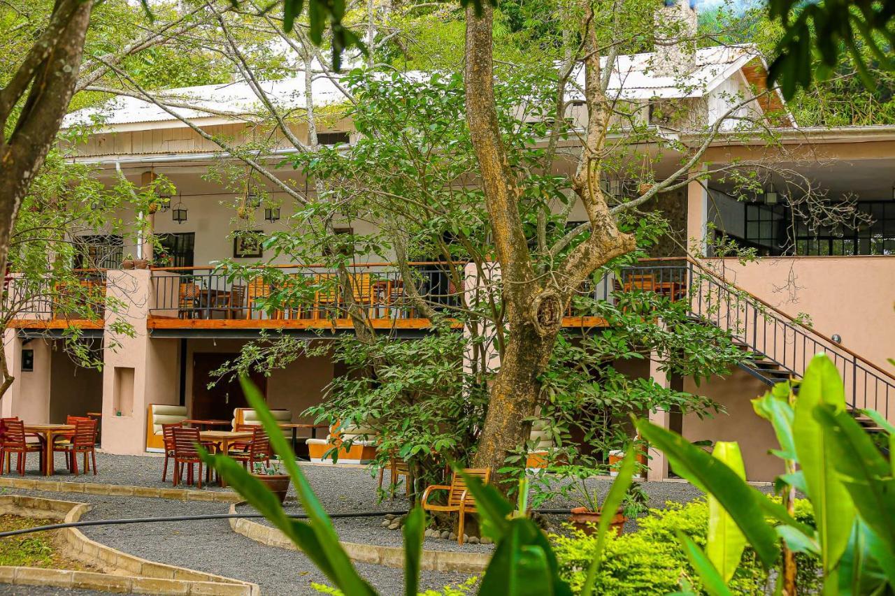 Mbugwe Lodge Arusha Exterior foto